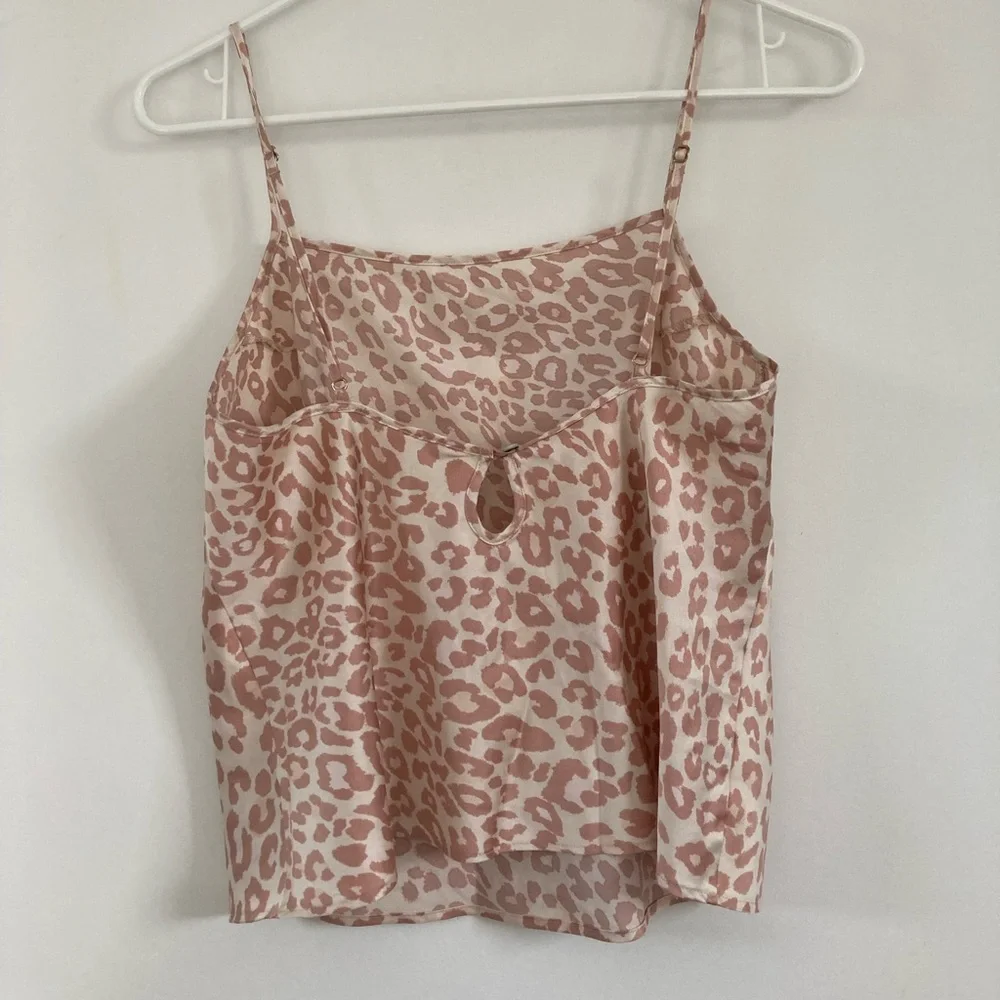 Victorias Secret tank - Picture 2 of 4